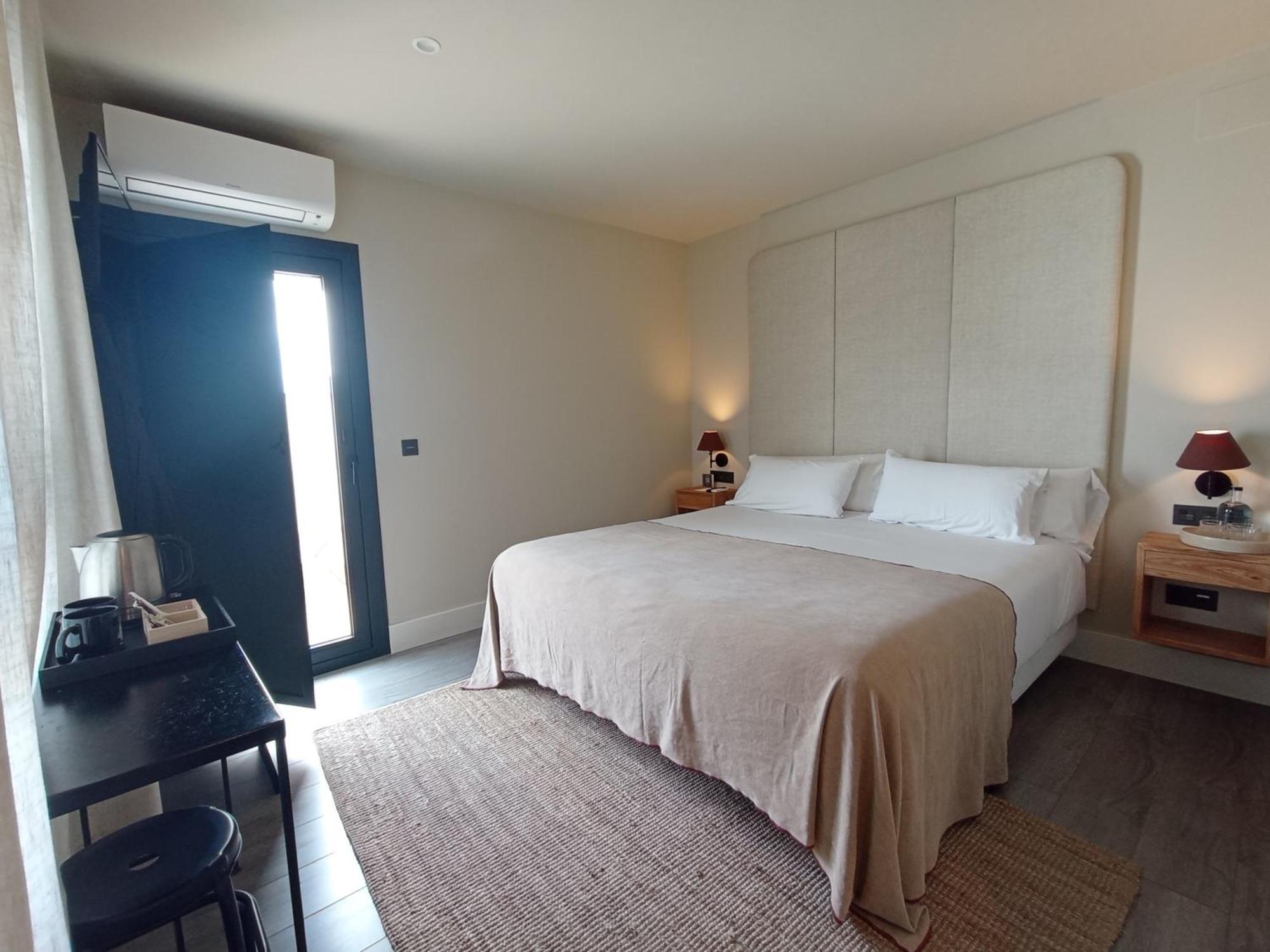 Uma Suites Parada Del Marques Севилья Экстерьер фото