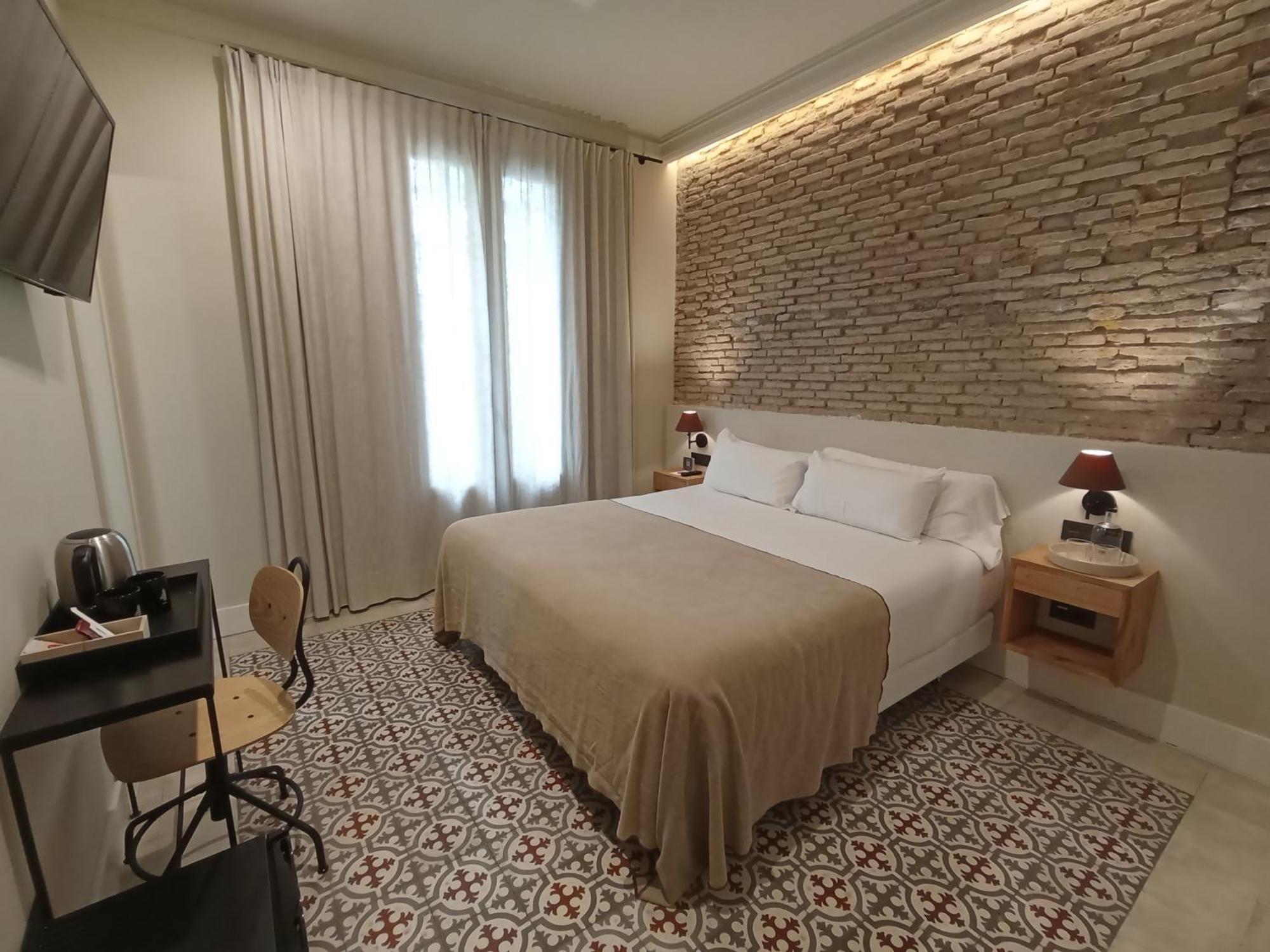 Uma Suites Parada Del Marques Севилья Экстерьер фото