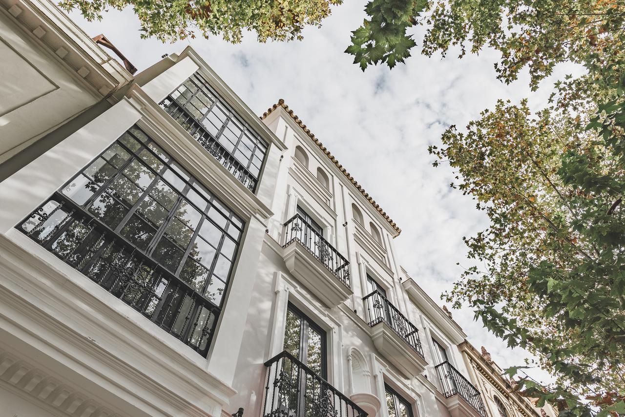 Uma Suites Parada Del Marques Севилья Экстерьер фото