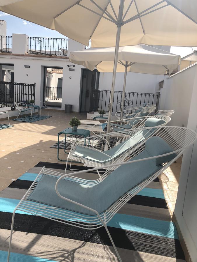 Uma Suites Parada Del Marques Севилья Экстерьер фото