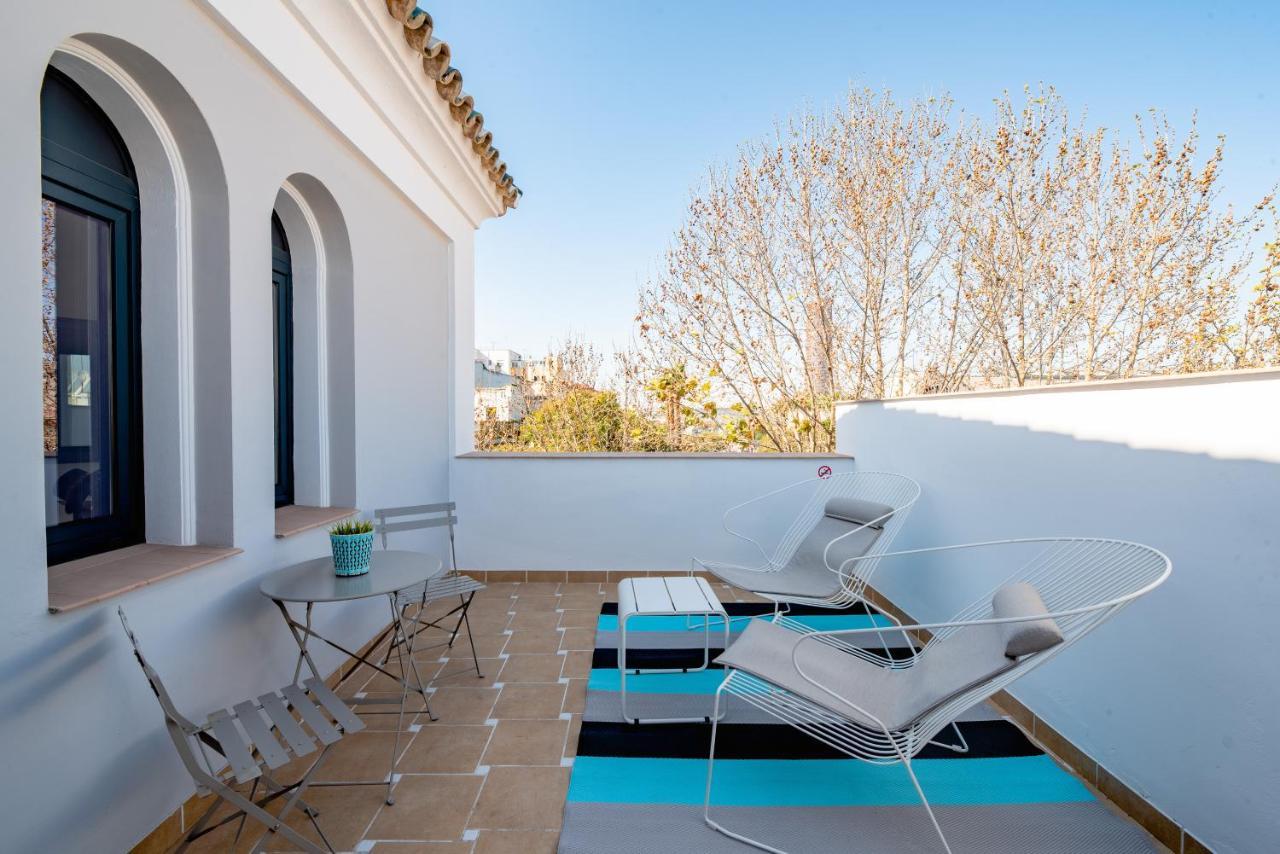 Uma Suites Parada Del Marques Севилья Экстерьер фото